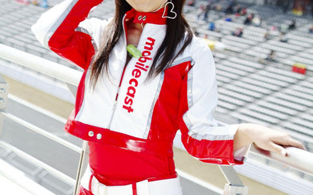 【Today's　オートガール】レースクイーン写真蔵…フォーミュラ・ニッポン