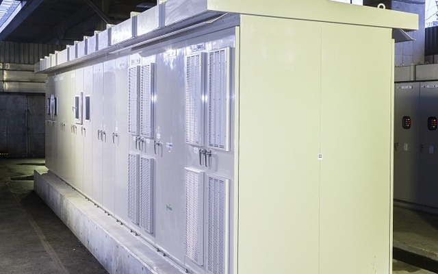 回生電力貯蔵装置「コンバータ部および回生吸収蓄電池部」