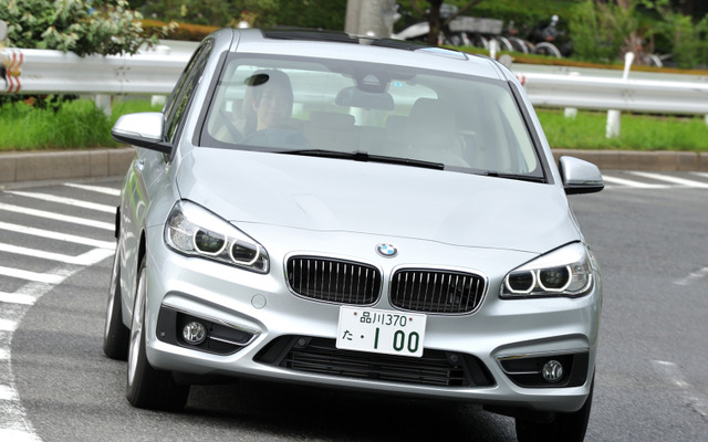 BMW 225xe アクティブツアラー