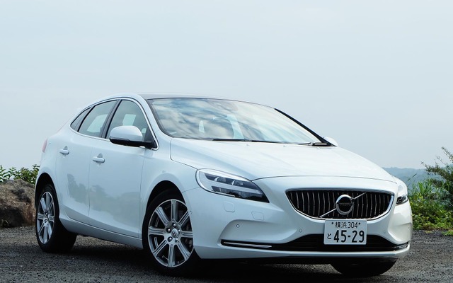 ボルボ V40 改良新型