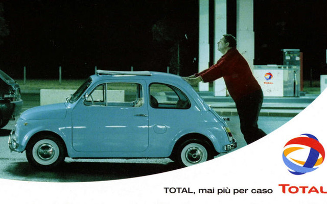 イタリア人騒然! 奇妙なフィアット 500