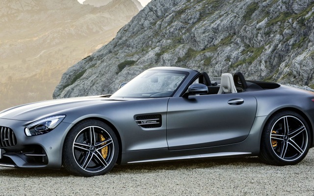 メルセデス AMG GT C ロードスター