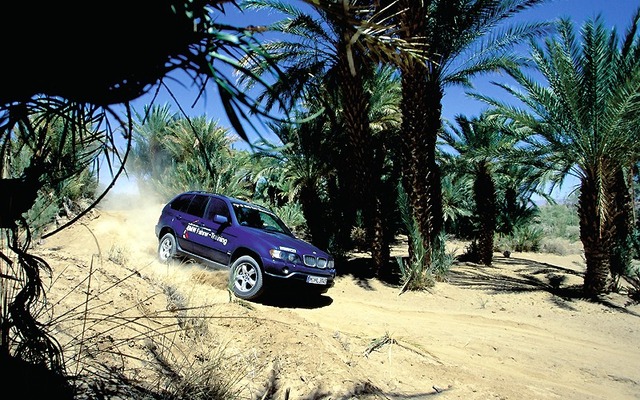 BMW『X5』は乗用車、それともライトトラック?