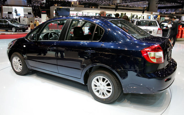 【ジュネーブモーターショー07】SX4 の4ドアセダンはスズキ専用