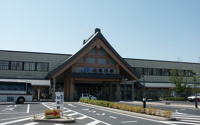 島根・鳥取両県の駅に初めて自動改札機が導入される。写真は11月から自動改札機が導入される出雲市駅。