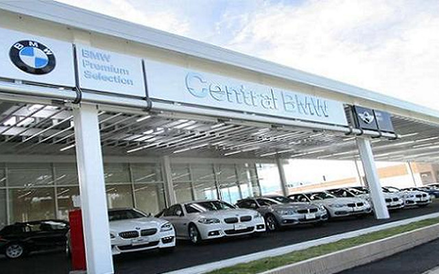 BMW Premium Selection 花園