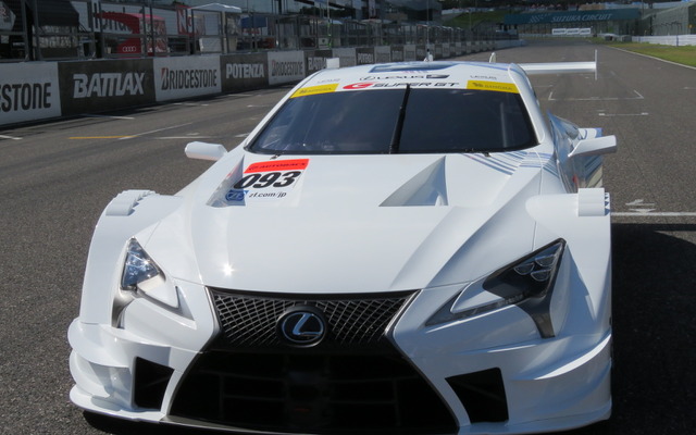 8月の鈴鹿1000kmの際にお披露目された、レクサスの17年型GT500マシン「LC500」。