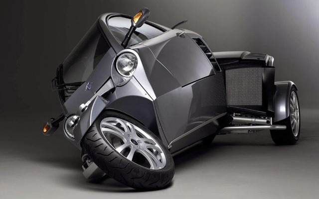 3輪自動車 カーバー・ワン 日本発売…世界初のアクディブ チルト