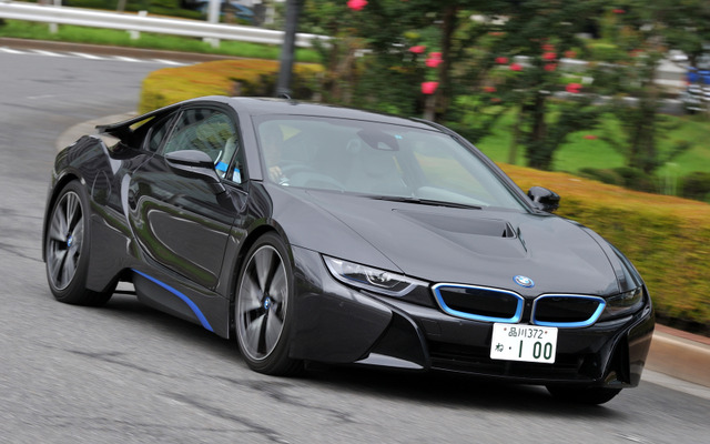 BMW i8