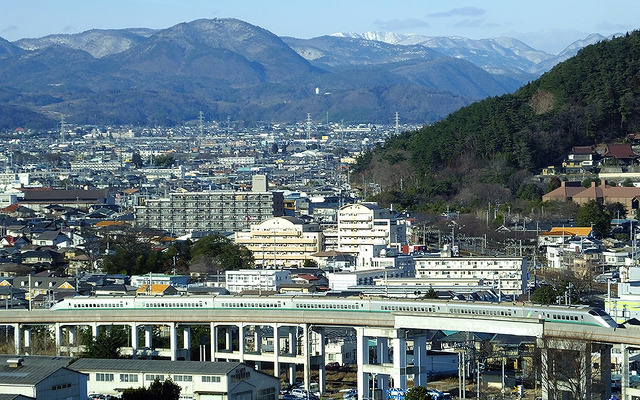 山形新幹線E3系