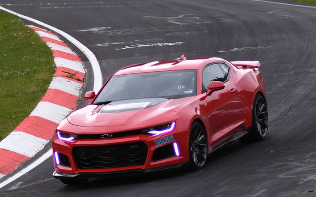 新型シボレー カマロ ZL1がニュルアタック