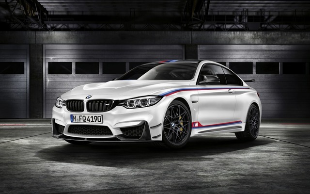 BMW M4 DTMチャンピオンエディション