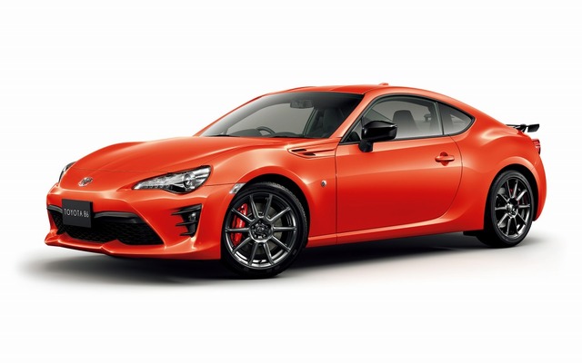 トヨタ 86 GTソーラーオレンジリミテッド