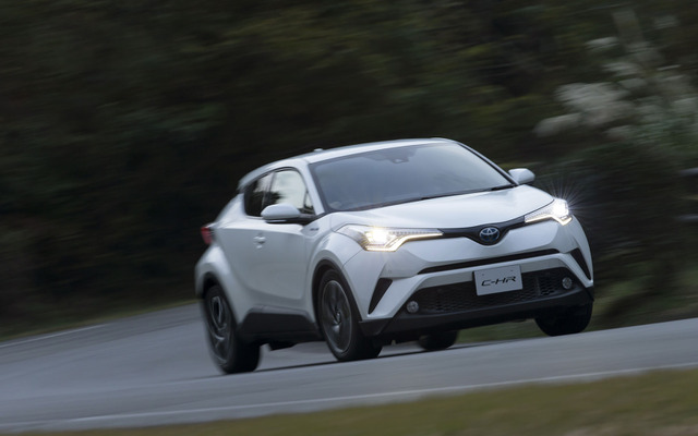 トヨタ C-HR S-T プロトタイプ