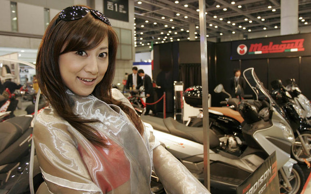 【東京モーターサイクルショー07】コンパニオン写真蔵…その12