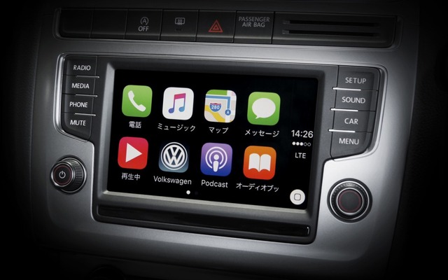 Apple CarPlay