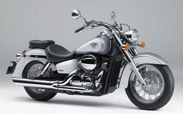 ホンダ、シャドウに専用色モデル　期間限定で発売