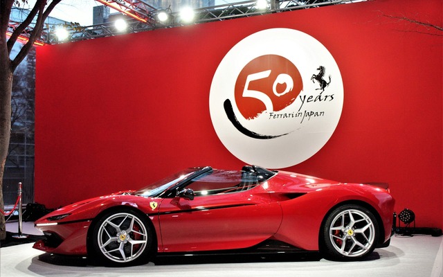 フェラーリ J50
