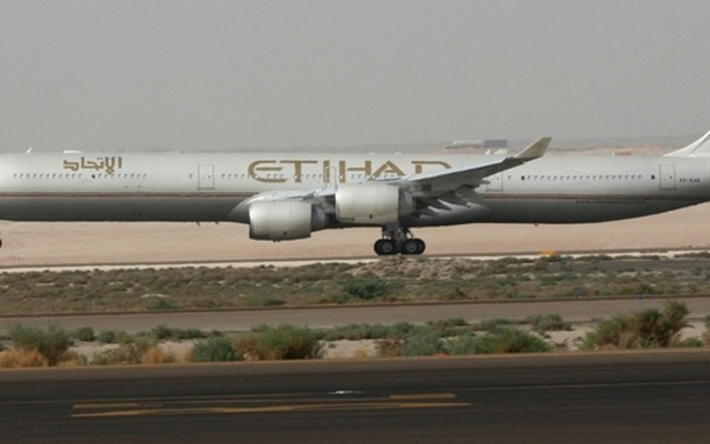 エティハド航空 A340-600 埋め込め F1 エティハド航空 A340-600 埋め込め F1