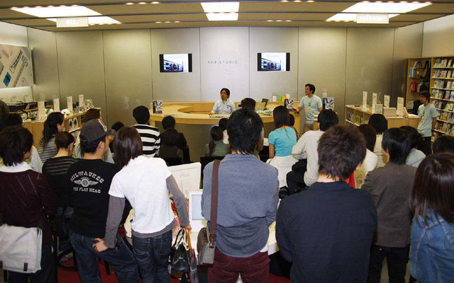 アップルとアルパインのコラボイベント