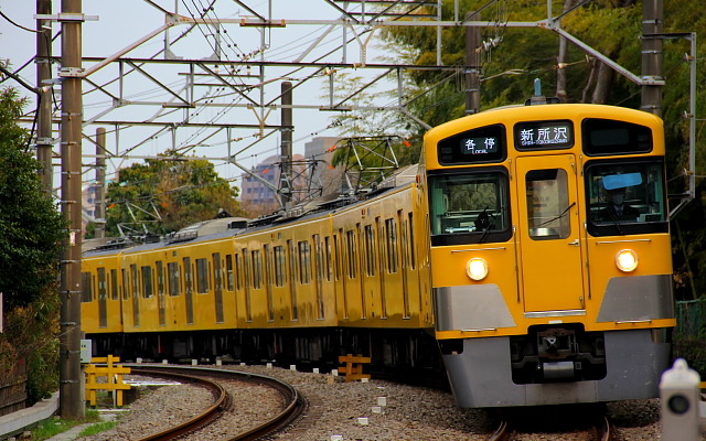 新所沢行き西武電車