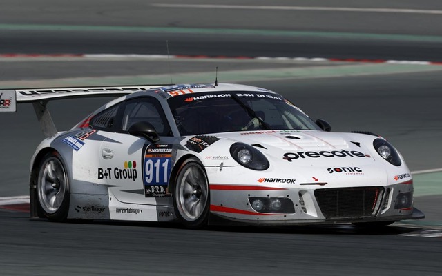 ポルシェ911 GT3に「R」、24時間レースを初制覇