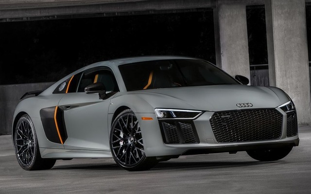アウディR8 V10プラス エクスクルーシブ