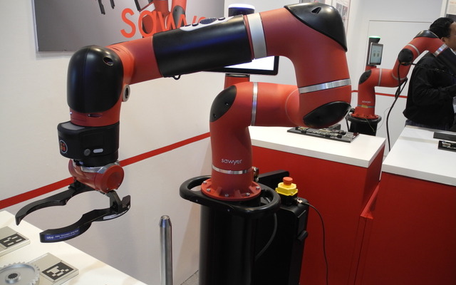 住友重機械工業が販売する米国製協働ロボット「ソーヤー」