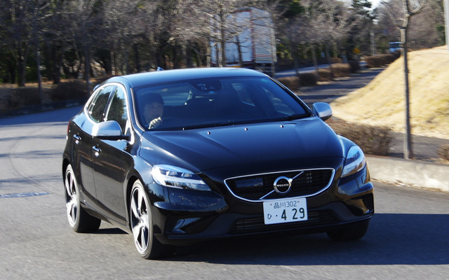 ボルボ V40 D4 R-DESIGN ポールスターエディション