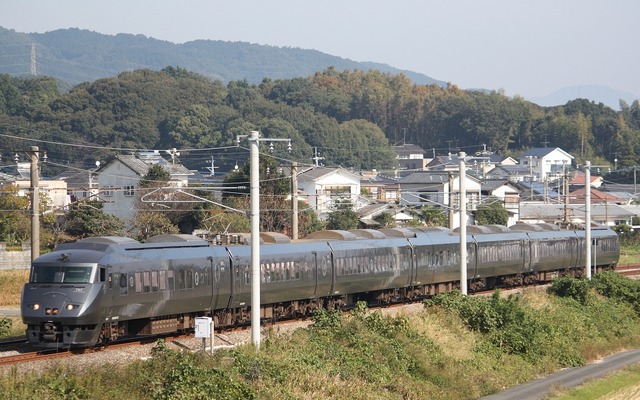 「ガチきっぷ」は博多～熊本間や博多～長崎間など九州内の主要都市を結ぶ九州新幹線や在来線特急を利用できる。写真は在来線特急『かもめ』。