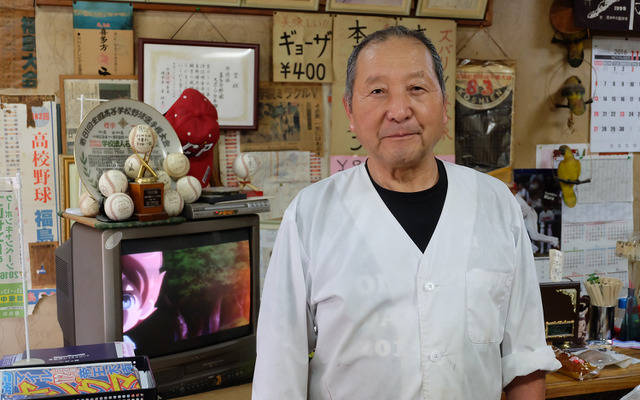 喜多方市内にあるラーメン店「宝夢蘭」の店主、菅沼健仁良さん。高校野球への愛はホンモノだ