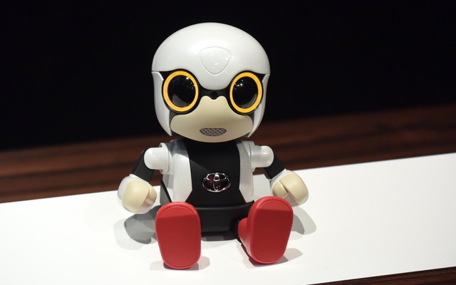 トヨタ KIROBO mini