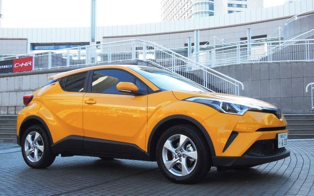 トヨタ C-HR S-T