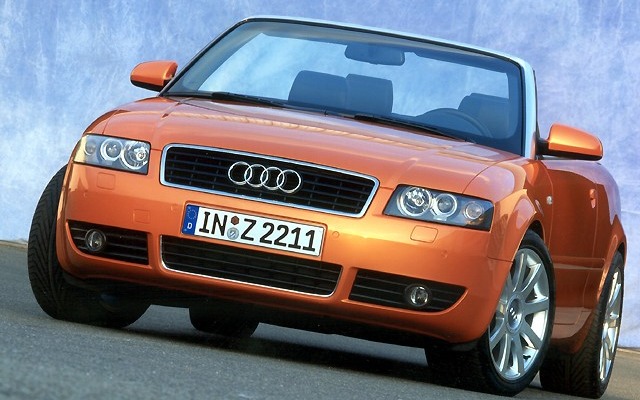 【フランクフルトショー2001出品車】『A4カブリオレ』---1000分の1秒の安全