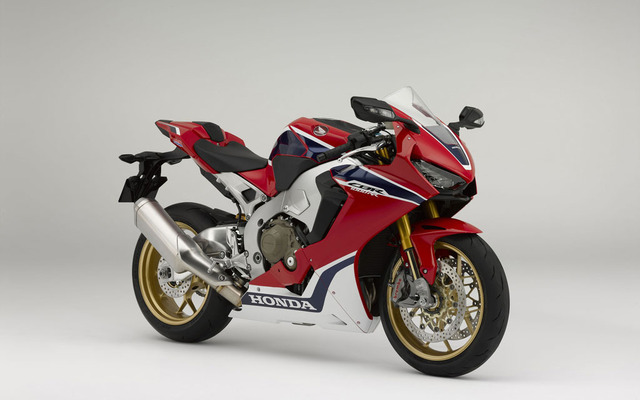 ホンダ CBR1000RR SP（参考出品車・市販予定車）