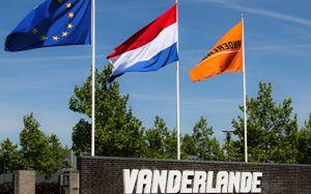 Vanderlande社 正面ゲート