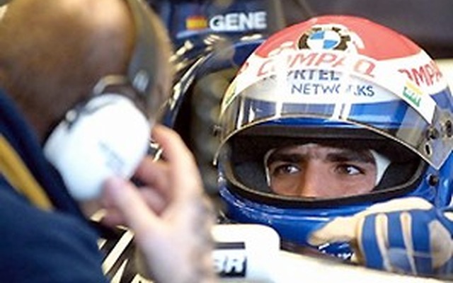 シューマッハ、またテスト中に大クラッシュ---300km/hでウィングが!