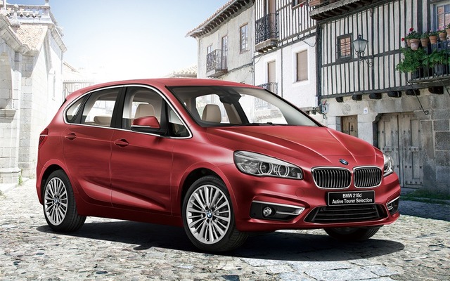 BMW 218d アクティブ ツアラー セレクション