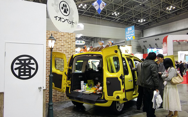 イオンペット＋ルノー・ジャポン　インターペット2017（東京ビッグサイト、3月30日～4月2日）