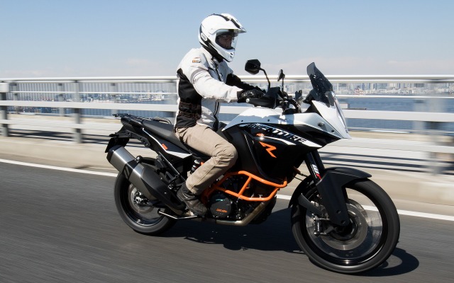 KTM 1190アドベンチャーR