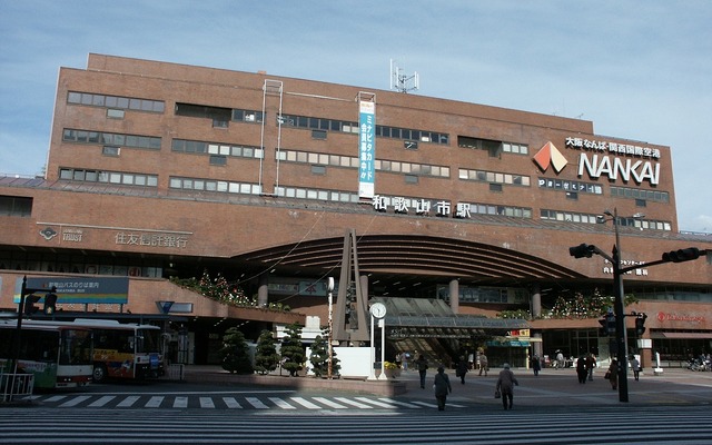 南海電鉄の和歌山市駅。この駅に乗り入れているJR紀勢本線でもICカードが利用できるようになる。