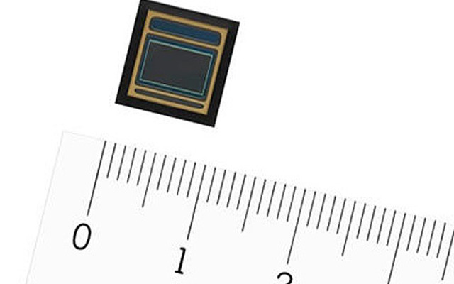 1/2.7型有効245万画素CMOSイメージセンサー「IMX390CQV」