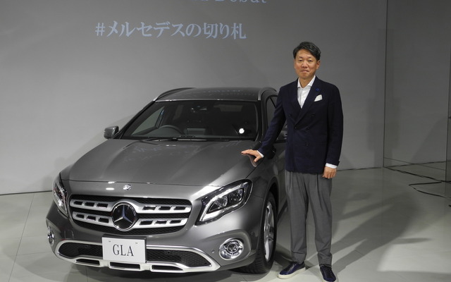 メルセデス・ベンツ日本の上野金太郎社長と新型『GLA』