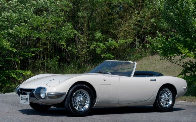 走行披露車（トヨタ2000GT “ボンドカー