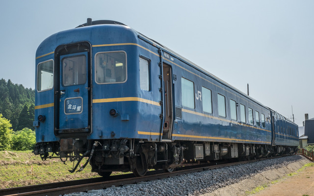 北海道北斗市で昨年8月から車内公開が始まった2両の元『北斗星』用客車。今シーズンは北斗星広場が整備されることになっており、さらなる賑わいを見せるかもしれない。