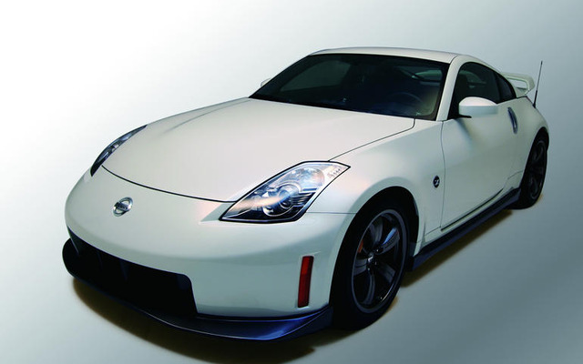 オーテックジャパン、米国向けコンバージョンカー NISMO 350Z の生産開始