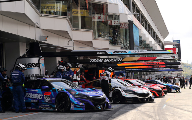 NSX-GT勢は今回の“恵量”措置を活かせるか（写真は第2戦富士）。