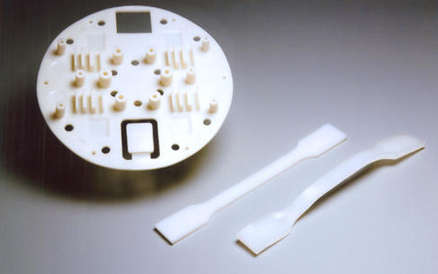 ユニチカ、バイオプラスチックの成形速度を向上させる技術を開発