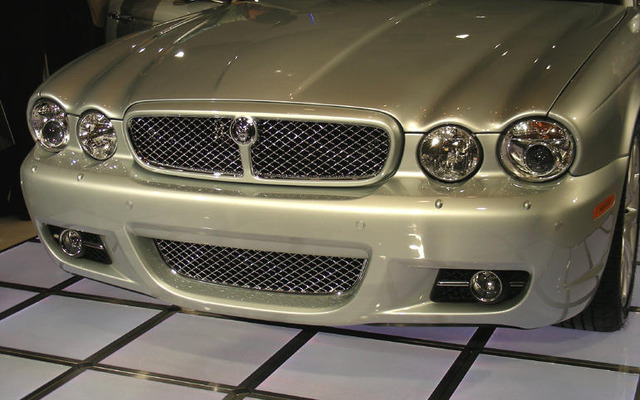 ジャガー XJ、シートクーラーも設定