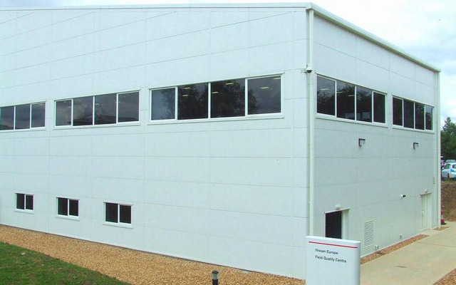 日産、イギリスにフィールド クオリティ センターをオープン